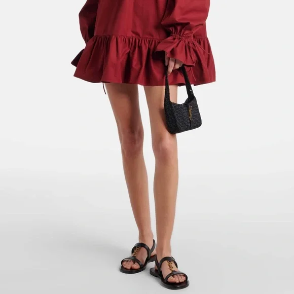 SAINT LAURENT Cassandra YSL logo leather thong sandals - Picture 2 of 5